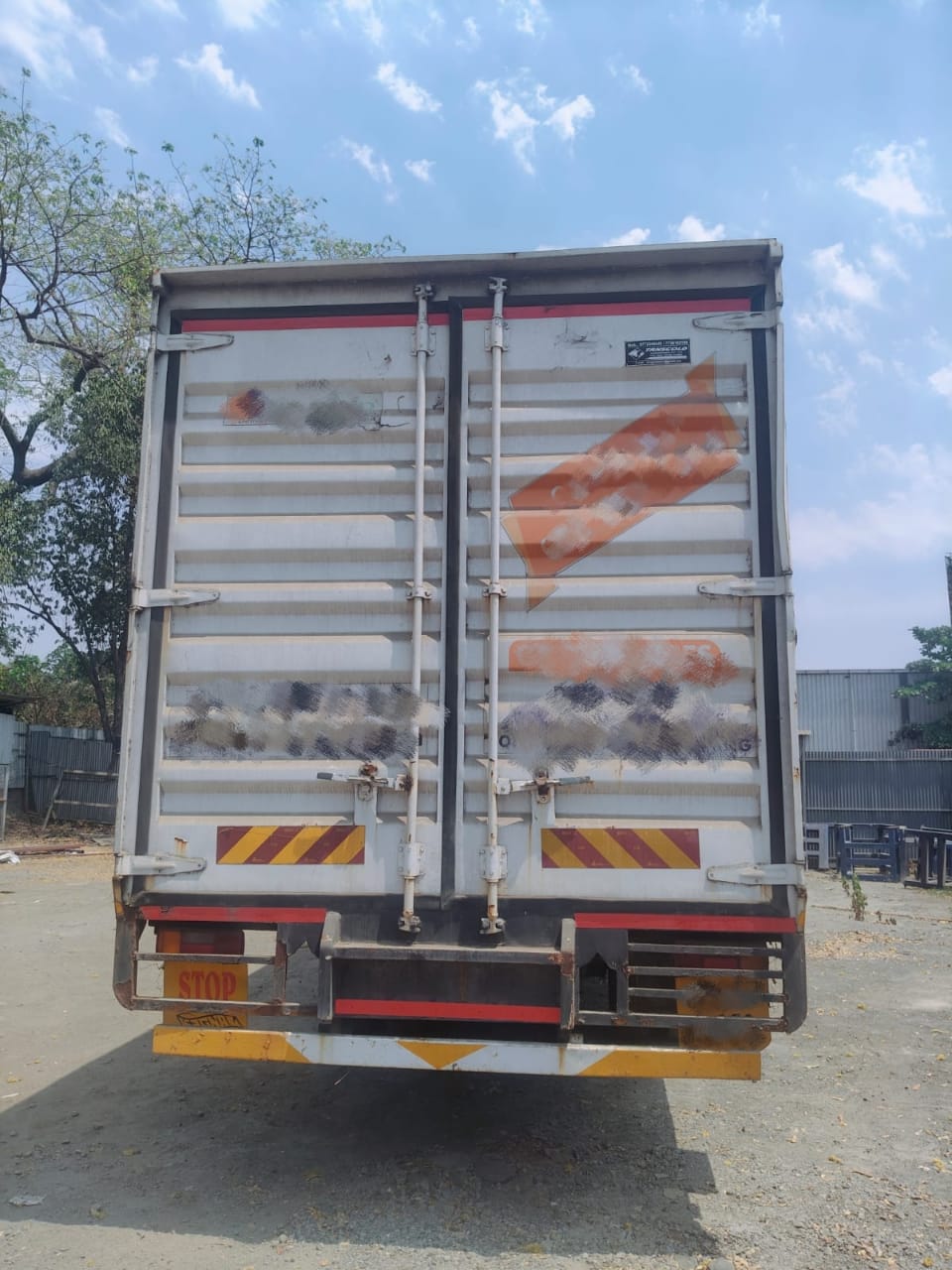 Ashok Leyland Ecoment 1214 - Image 2